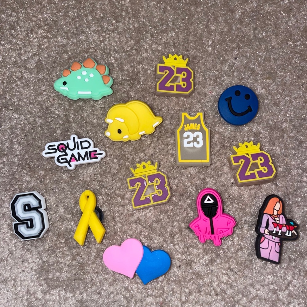 CROC CHARMS! (Pack of 13)